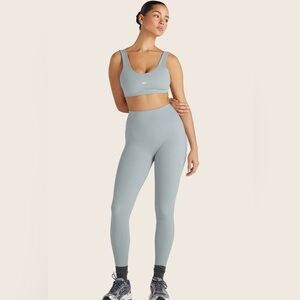 Set Active Light Blue Activewear Set